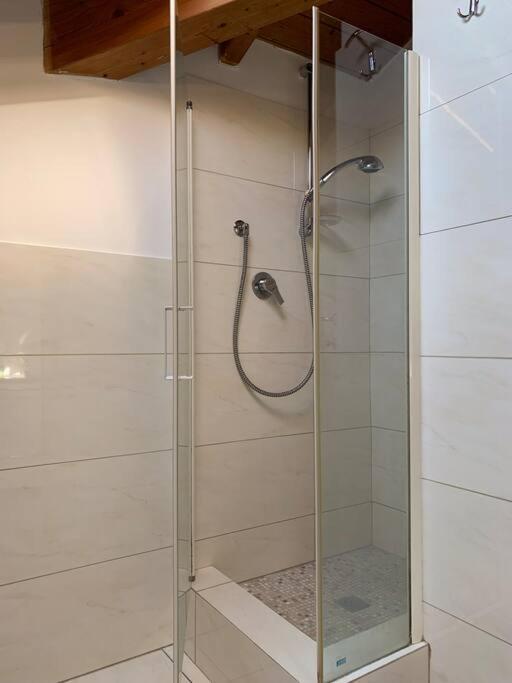 Appartamento Andrew'S House Con Parcheggio Privato Anzola dell'Emilia Luaran gambar